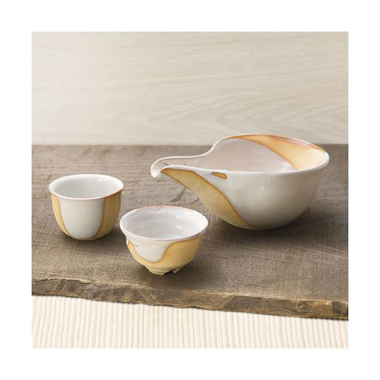 萩焼 三戸逸雄作 緋色冷酒器
